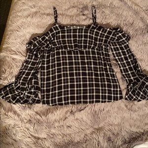 3/$20 Plaid long sleeve blouse
